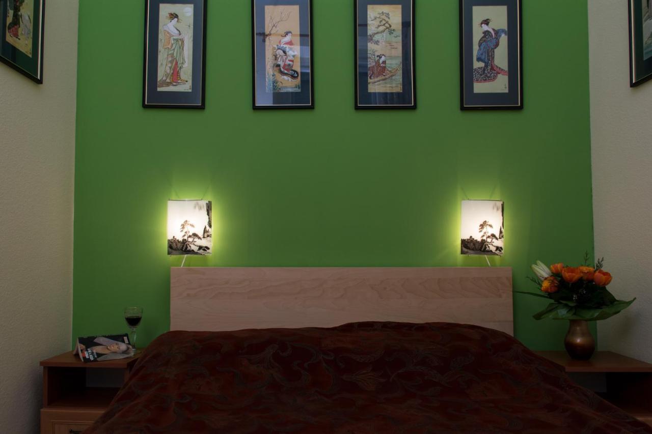 New Broadway Classic Apartments บูดาเปสต์ ภายนอก รูปภาพ