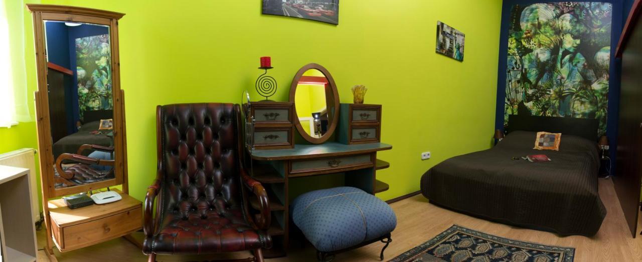 New Broadway Classic Apartments บูดาเปสต์ ภายนอก รูปภาพ